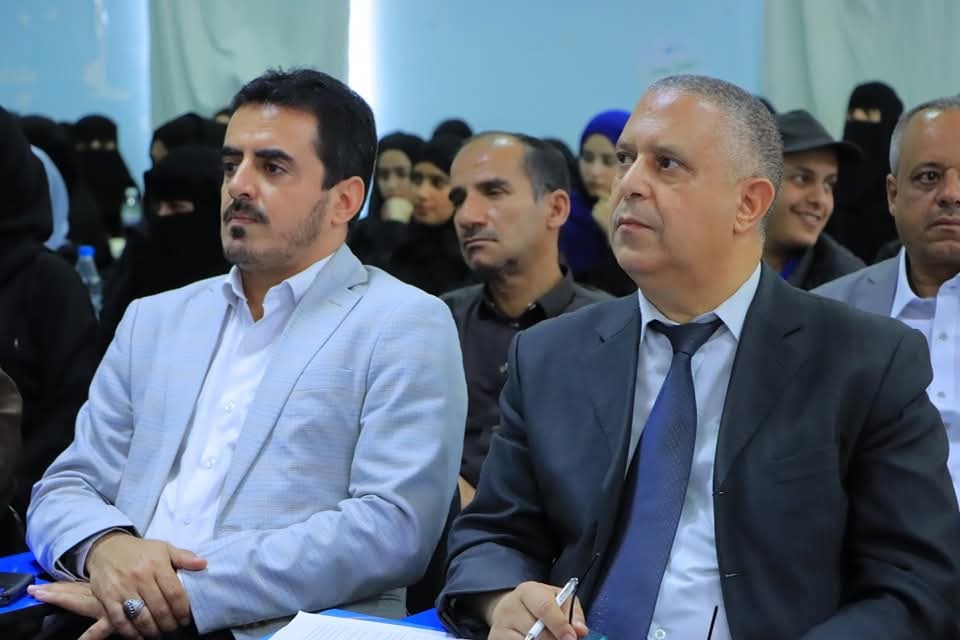 عرض مشاريع التخرج لطلاب قسم الهندسة المعمارية