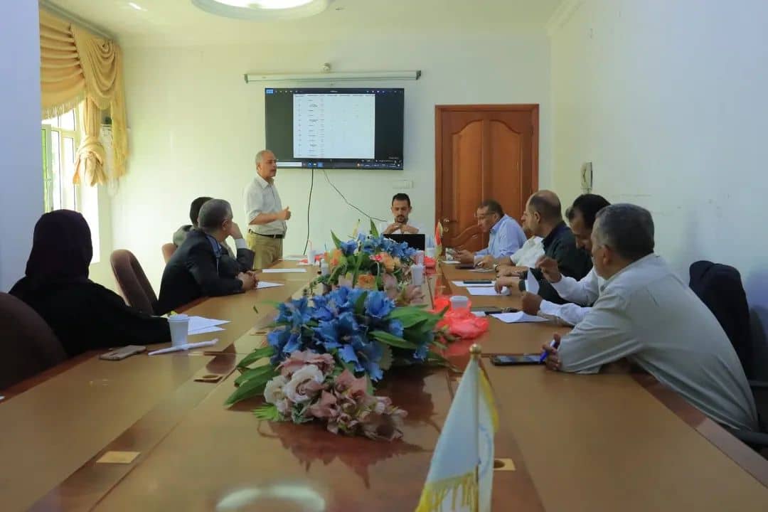 الاجتماع الاستثنائي للجنة التخطيط الاستراتيجي بجامعة تونتك حول تصنيف الجامعة