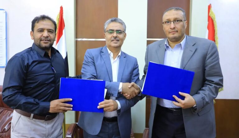 iutt-signs-academic-cooperation-agreement-azal-university-human-development